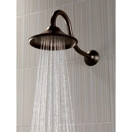 Delta 1.75 GPM Universal 7-1/2" Wide Rain Shower Head with Touch-Clean® Technology - Limited Lifetime Warranty 2 Delta 1.75 GPM Universal 7-1/2" Wide Rain Shower Head with Touch-Clean® Technology - Limited Lifetime Warranty - Image 2
